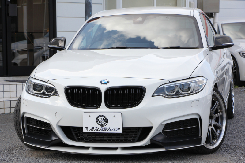 BMW 2シリーズ M235i ｸｰﾍﾟ直6ﾀｰﾎﾞ326馬力 Mﾊﾟﾌｫｰﾏﾝｽｴｱﾛ ｱﾄﾞﾊﾞﾝﾚｰｼﾝｸﾞ鍛造19AW ｱﾀﾞﾌﾟﾃｨﾌﾞMｻｽ ﾌﾙｾｸﾞTV Bｶﾒﾗ&ﾘｱPDC 衝突軽減ﾌﾞﾚｰｷ 車線逸脱警告 歩行者警告 ﾌﾞﾚｰｷ付ｸﾙｺﾝ ﾊﾟﾄﾞﾙｼﾌﾄ 8速AT ﾀｯﾁﾊﾟｯﾄﾞ対応HDDﾅﾋﾞ2年保証