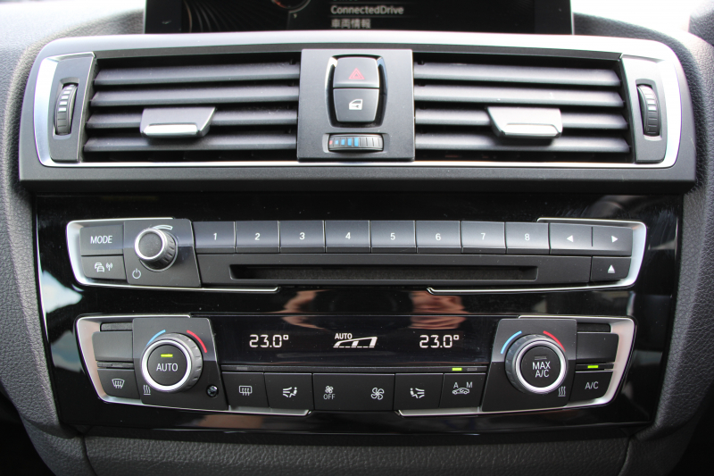 BMW 2シリーズ M235i ｸｰﾍﾟ直6ﾀｰﾎﾞ326馬力 Mﾊﾟﾌｫｰﾏﾝｽｴｱﾛ ｱﾄﾞﾊﾞﾝﾚｰｼﾝｸﾞ鍛造19AW ｱﾀﾞﾌﾟﾃｨﾌﾞMｻｽ ﾌﾙｾｸﾞTV Bｶﾒﾗ&ﾘｱPDC 衝突軽減ﾌﾞﾚｰｷ 車線逸脱警告 歩行者警告 ﾌﾞﾚｰｷ付ｸﾙｺﾝ ﾊﾟﾄﾞﾙｼﾌﾄ 8速AT ﾀｯﾁﾊﾟｯﾄﾞ対応HDDﾅﾋﾞ2年保証