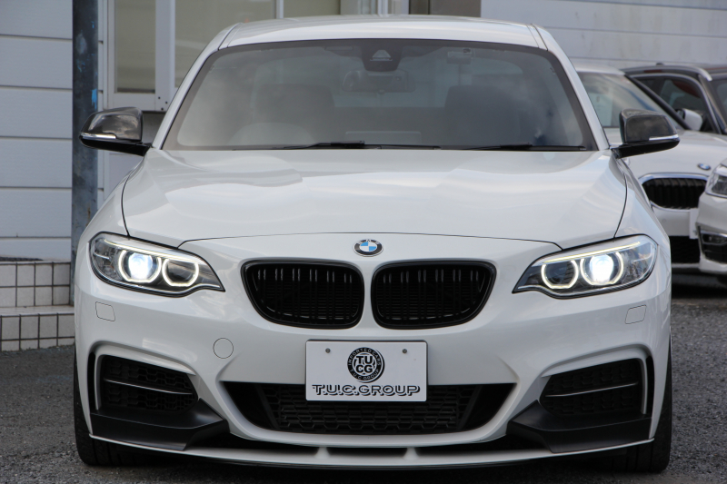 BMW 2シリーズ M235i ｸｰﾍﾟ直6ﾀｰﾎﾞ326馬力 Mﾊﾟﾌｫｰﾏﾝｽｴｱﾛ ｱﾄﾞﾊﾞﾝﾚｰｼﾝｸﾞ鍛造19AW ｱﾀﾞﾌﾟﾃｨﾌﾞMｻｽ ﾌﾙｾｸﾞTV Bｶﾒﾗ&ﾘｱPDC 衝突軽減ﾌﾞﾚｰｷ 車線逸脱警告 歩行者警告 ﾌﾞﾚｰｷ付ｸﾙｺﾝ ﾊﾟﾄﾞﾙｼﾌﾄ 8速AT ﾀｯﾁﾊﾟｯﾄﾞ対応HDDﾅﾋﾞ2年保証