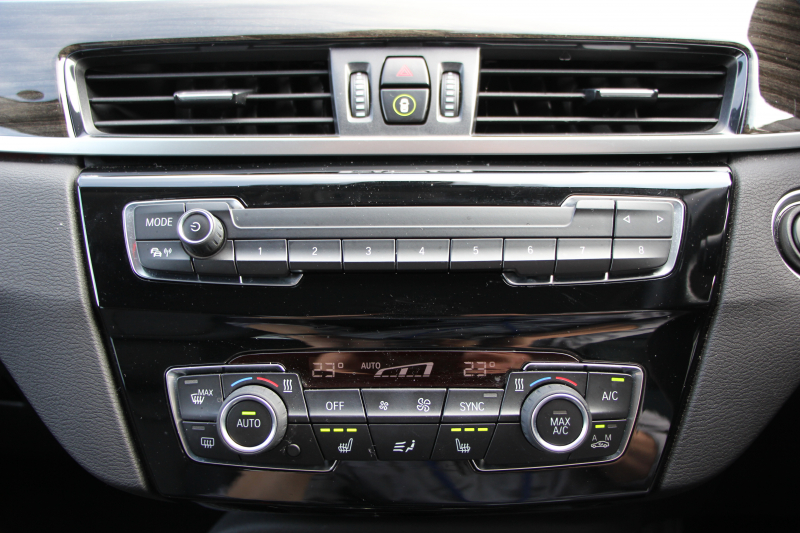 BMW X1 Xﾄﾞﾗｲﾌﾞ18d Xﾗｲﾝ ﾊｲﾗｲﾝ 変更後ﾓﾃﾞﾙ 中期 HUD 追従ACC ﾋｰﾀｰ黒革 ﾊﾟﾜｰｼｰﾄ 変更後ｼｰﾄ ﾀｯﾁﾊﾟﾈﾙ対応iﾄﾞﾗｲﾌﾞHDDﾅﾋﾞﾌﾙｾｸﾞTV Pｱｼｽﾄ Bｶﾒﾗ 新型DSRCﾙｰﾑﾐﾗｰ 電動ﾄﾗﾝｸ USB-C 衝突軽減ﾌﾞﾚｰｷ 車線逸脱警告 歩行者警告 2年保証