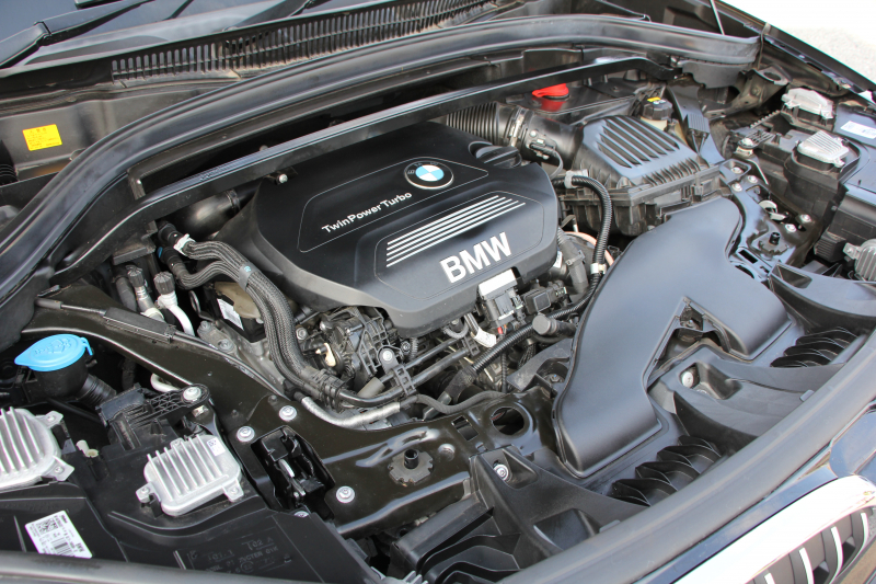 BMW X1 Xﾄﾞﾗｲﾌﾞ18d Xﾗｲﾝ ﾊｲﾗｲﾝ 変更後ﾓﾃﾞﾙ 中期 HUD 追従ACC ﾋｰﾀｰ黒革 ﾊﾟﾜｰｼｰﾄ 変更後ｼｰﾄ ﾀｯﾁﾊﾟﾈﾙ対応iﾄﾞﾗｲﾌﾞHDDﾅﾋﾞﾌﾙｾｸﾞTV Pｱｼｽﾄ Bｶﾒﾗ 新型DSRCﾙｰﾑﾐﾗｰ 電動ﾄﾗﾝｸ USB-C 衝突軽減ﾌﾞﾚｰｷ 車線逸脱警告 歩行者警告 2年保証