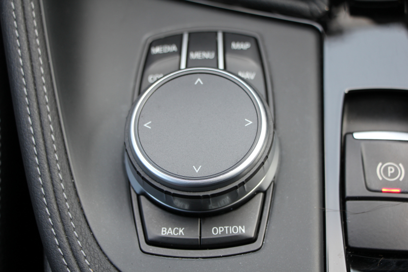 BMW X1 Xﾄﾞﾗｲﾌﾞ18d Xﾗｲﾝ ﾊｲﾗｲﾝ 変更後ﾓﾃﾞﾙ 中期 HUD 追従ACC ﾋｰﾀｰ黒革 ﾊﾟﾜｰｼｰﾄ 変更後ｼｰﾄ ﾀｯﾁﾊﾟﾈﾙ対応iﾄﾞﾗｲﾌﾞHDDﾅﾋﾞﾌﾙｾｸﾞTV Pｱｼｽﾄ Bｶﾒﾗ 新型DSRCﾙｰﾑﾐﾗｰ 電動ﾄﾗﾝｸ USB-C 衝突軽減ﾌﾞﾚｰｷ 車線逸脱警告 歩行者警告 2年保証