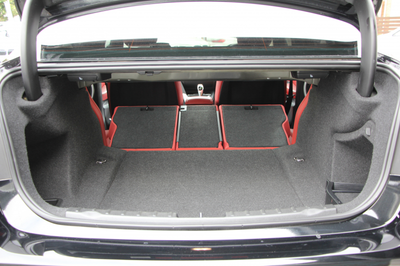 BMW 3シリーズ 320i Mｽﾎﾟｰﾂ 前期最終 ﾋｰﾀｰ赤革 追従ACC ETC2.0 ﾌﾙｾｸﾞTV 衝突軽減ﾌﾞﾚｰｷ 車線逸脱警告 歩行者警告 ﾀｯﾁﾊﾟｯﾄﾞ対応HDDﾅﾋﾞBluetooth接続 ｽﾏｰﾄｷｰ ﾊﾟﾄﾞﾙｼﾌﾄ 専用ｴｱﾛ ｵﾌﾟｼｮﾝ19AW 2年保証