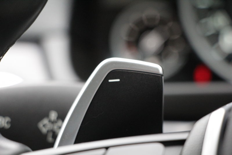 BMW 5シリーズ 523d ｸﾞﾚｰｽﾗｲﾝ 限定車 LCI後期 ｻﾝﾙｰﾌ ｵｲｽﾀｰﾚｻﾞｰ LEDﾍｯﾄﾞﾗｲﾄ 液晶ﾒｰﾀｰ 追従ACC ﾚｰﾝﾁｪﾝｼﾞ警告 衝突軽減ﾌﾞﾚｰｷ 車線逸脱警告 歩行者警告 Mｽﾎﾟｰﾂｽﾃｱﾘﾝｸﾞ真珠色 専用ｸﾞﾘﾙ 2年保証