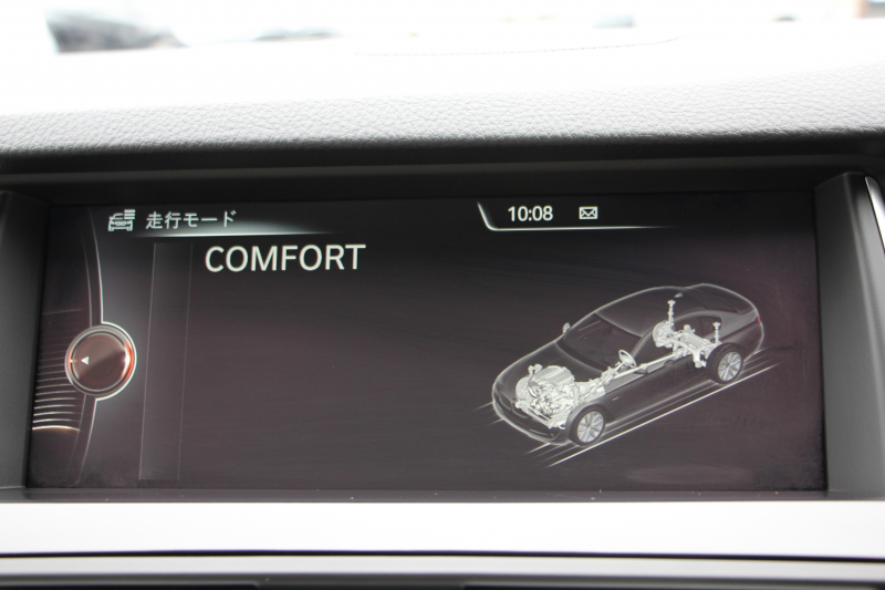 BMW 5シリーズ 523d ｸﾞﾚｰｽﾗｲﾝ 限定車 LCI後期 ｻﾝﾙｰﾌ ｵｲｽﾀｰﾚｻﾞｰ LEDﾍｯﾄﾞﾗｲﾄ 液晶ﾒｰﾀｰ 追従ACC ﾚｰﾝﾁｪﾝｼﾞ警告 衝突軽減ﾌﾞﾚｰｷ 車線逸脱警告 歩行者警告 Mｽﾎﾟｰﾂｽﾃｱﾘﾝｸﾞ真珠色 専用ｸﾞﾘﾙ 2年保証