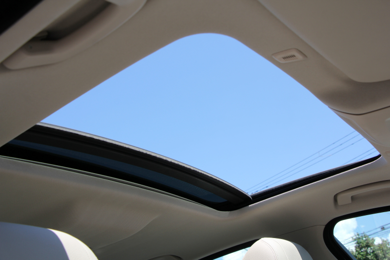 BMW 5シリーズ 523i ｸﾞﾚｰｽﾗｲﾝ 限定車 LCI後期 1ｵｰﾅ ｻﾝﾙｰﾌ ｵｲｽﾀｰﾚｻﾞｰ LEDﾍｯﾄﾞﾗｲﾄ 液晶ﾒｰﾀｰ 追従ACC ﾚｰﾝﾁｪﾝｼﾞ警告 衝突軽減ﾌﾞﾚｰｷ 車線逸脱警告 歩行者警告 Mｽﾎﾟｰﾂｽﾃｱﾘﾝｸﾞ専用ｸﾞﾘﾙ 2年保証