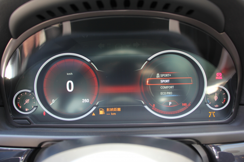 BMW 5シリーズ 523i ｸﾞﾚｰｽﾗｲﾝ 限定車 LCI後期 1ｵｰﾅ ｻﾝﾙｰﾌ ｵｲｽﾀｰﾚｻﾞｰ LEDﾍｯﾄﾞﾗｲﾄ 液晶ﾒｰﾀｰ 追従ACC ﾚｰﾝﾁｪﾝｼﾞ警告 衝突軽減ﾌﾞﾚｰｷ 車線逸脱警告 歩行者警告 Mｽﾎﾟｰﾂｽﾃｱﾘﾝｸﾞ専用ｸﾞﾘﾙ 2年保証