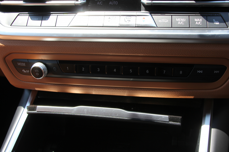 BMW 3シリーズ 320d Xdrive Mｽﾎﾟｰﾂ ﾊｲﾗｲﾝ ﾌｧｽﾄﾄﾗｯｸ&ｺﾝﾌｫｰﾄP 360度ｶﾒﾗ HUD ﾋｰﾀｰ茶革 ﾗﾝﾊﾞｰｻﾎﾟｰﾄ ｱﾀﾞﾌﾟﾃｨﾌﾞMｻｽ 19AW Mｽﾎﾟｰﾂﾌﾞﾚｰｷ 電動ﾄﾗﾝｸ 追従ACC ｽﾃｱﾘﾝｸﾞｻﾎﾟｰﾄ ﾀｯﾁ画面HDDﾅﾋﾞHifiｽﾋﾟｰｶｰ 2年保証