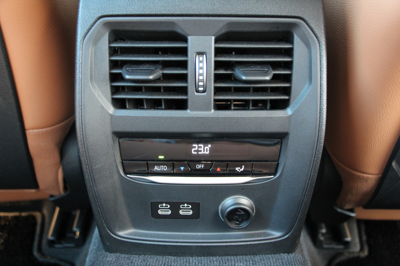 BMW 3シリーズ 320d Xdrive Mｽﾎﾟｰﾂ ﾊｲﾗｲﾝ ﾌｧｽﾄﾄﾗｯｸ&ｺﾝﾌｫｰﾄP 360度ｶﾒﾗ HUD ﾋｰﾀｰ茶革 ﾗﾝﾊﾞｰｻﾎﾟｰﾄ ｱﾀﾞﾌﾟﾃｨﾌﾞMｻｽ 19AW Mｽﾎﾟｰﾂﾌﾞﾚｰｷ 電動ﾄﾗﾝｸ 追従ACC ｽﾃｱﾘﾝｸﾞｻﾎﾟｰﾄ ﾀｯﾁ画面HDDﾅﾋﾞHifiｽﾋﾟｰｶｰ 2年保証