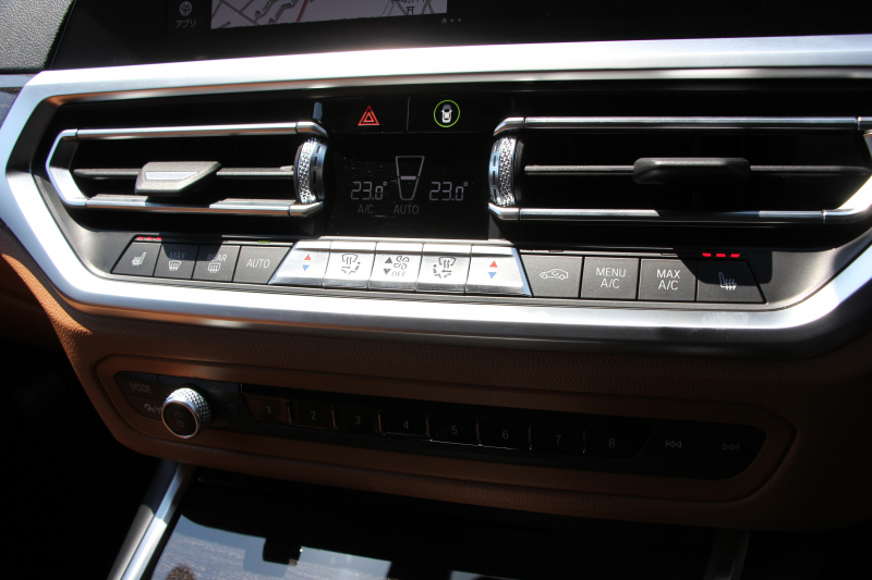 BMW 3シリーズ 320d Xdrive Mｽﾎﾟｰﾂ ﾊｲﾗｲﾝ ﾌｧｽﾄﾄﾗｯｸ&ｺﾝﾌｫｰﾄP 360度ｶﾒﾗ HUD ﾋｰﾀｰ茶革 ﾗﾝﾊﾞｰｻﾎﾟｰﾄ ｱﾀﾞﾌﾟﾃｨﾌﾞMｻｽ 19AW Mｽﾎﾟｰﾂﾌﾞﾚｰｷ 電動ﾄﾗﾝｸ 追従ACC ｽﾃｱﾘﾝｸﾞｻﾎﾟｰﾄ ﾀｯﾁ画面HDDﾅﾋﾞHifiｽﾋﾟｰｶｰ 2年保証