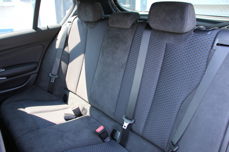 BMW 1シリーズ M135i 320馬力 直6ﾀｰﾎﾞｻﾝﾙｰﾌ Mﾊﾟﾌｫｰﾏﾝｽﾏﾌﾗｰ ｱﾀﾞﾌﾟﾃｨﾌﾞMｻｽ 専用ﾌﾞﾚｰｷ ｸﾙｺﾝ ﾊｰﾏﾝｶｰﾄﾞﾝ iﾄﾞﾗｲﾌﾞHDDﾅﾋﾞBｶﾒﾗ ﾐｭｰｼﾞｯｸｻｰﾊﾞｰ Bluetoothｵｰﾃﾞｨｵ ﾊﾟﾄﾞﾙｼﾌﾄ 専用ﾌﾞﾚｰｷ 専用18AW 8速AT 専用ｴｱﾛ ｽﾏｰﾄｷｰ 2年保証