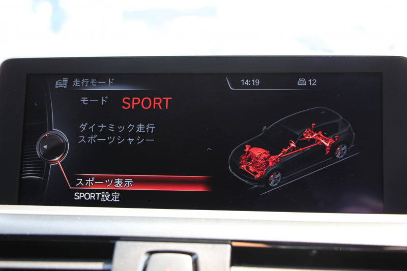 BMW 1シリーズ M135i 320馬力 直6ﾀｰﾎﾞｻﾝﾙｰﾌ Mﾊﾟﾌｫｰﾏﾝｽﾏﾌﾗｰ ｱﾀﾞﾌﾟﾃｨﾌﾞMｻｽ 専用ﾌﾞﾚｰｷ ｸﾙｺﾝ ﾊｰﾏﾝｶｰﾄﾞﾝ iﾄﾞﾗｲﾌﾞHDDﾅﾋﾞBｶﾒﾗ ﾐｭｰｼﾞｯｸｻｰﾊﾞｰ Bluetoothｵｰﾃﾞｨｵ ﾊﾟﾄﾞﾙｼﾌﾄ 専用ﾌﾞﾚｰｷ 専用18AW 8速AT 専用ｴｱﾛ ｽﾏｰﾄｷｰ 2年保証