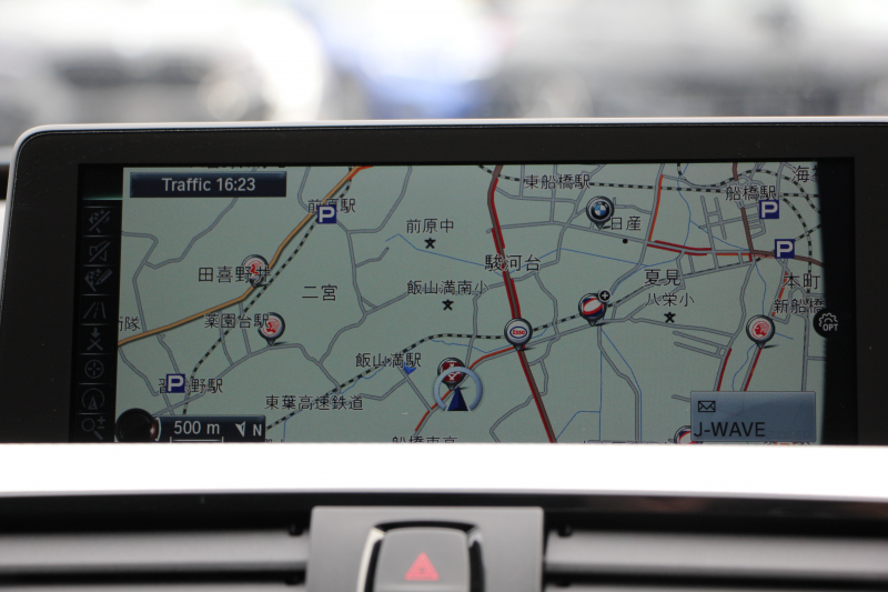 BMW 3シリーズ 320i ｸﾞﾗﾝﾂｰﾘｽﾓ Mｽﾎﾟｰﾂ 追従ACC 衝突軽減ﾌﾞﾚｰｷ 車線逸脱警告 歩行者警告 ﾀｯﾁﾊﾟｯﾄﾞ対応HDDﾅﾋﾞ電動ﾄﾗﾝｸ Mｽﾎﾟｰﾂｴｱﾛ 18AW ﾒﾓﾘ-付電動ｼｰﾄ ETC2.0 ｽﾏｰﾄｷｰ ｷｾﾉﾝ ﾊﾟﾄﾞﾙｼﾌﾄ 電動ﾘｱｳｲﾝｸﾞ2年保証