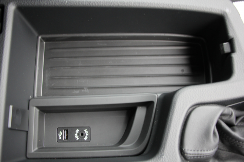 BMW 3シリーズ 320i ｸﾞﾗﾝﾂｰﾘｽﾓ Mｽﾎﾟｰﾂ 追従ACC 衝突軽減ﾌﾞﾚｰｷ 車線逸脱警告 歩行者警告 ﾀｯﾁﾊﾟｯﾄﾞ対応HDDﾅﾋﾞ電動ﾄﾗﾝｸ Mｽﾎﾟｰﾂｴｱﾛ 18AW ﾒﾓﾘ-付電動ｼｰﾄ ETC2.0 ｽﾏｰﾄｷｰ ｷｾﾉﾝ ﾊﾟﾄﾞﾙｼﾌﾄ 電動ﾘｱｳｲﾝｸﾞ2年保証