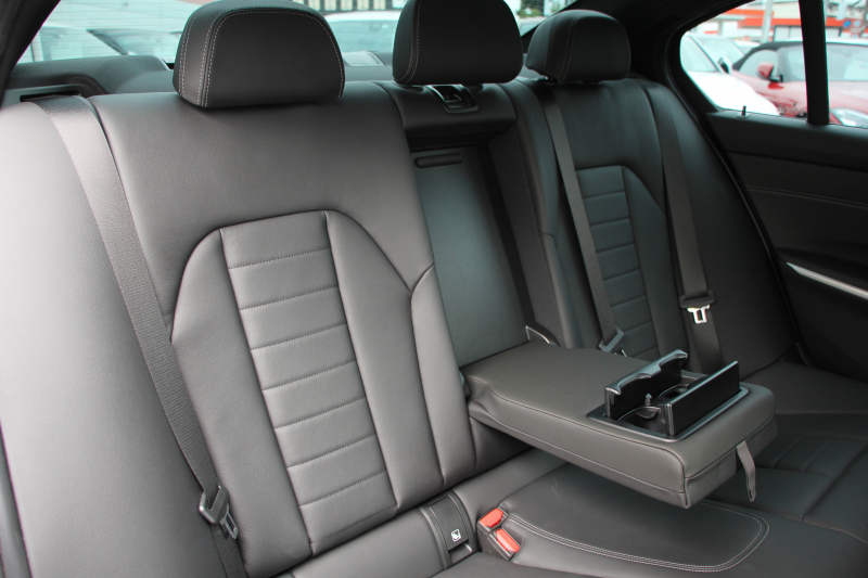 BMW 3シリーズ 320d Xdrive Mｽﾎﾟｰﾂ ﾊｲﾗｲﾝ ﾌｧｽﾄﾄﾗｯｸ&ｺﾝﾌｫｰﾄP 1ｵｰﾅ ﾋｰﾀｰ黒革 ﾗﾝﾊﾞｰｻﾎﾟｰﾄ ｱﾀﾞﾌﾟﾃｨﾌﾞMｻｽ 19AW Mｽﾎﾟｰﾂﾌﾞﾚｰｷ 電動ﾄﾗﾝｸ 追従ACC ｽﾃｱﾘﾝｸﾞｻﾎﾟｰﾄ ﾀｯﾁ画面HDDﾅﾋﾞ ｱｯﾌﾟﾙｶｰﾌﾟﾚｲ Hifiｽﾋﾟｰｶｰ 2年保証