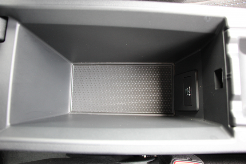 BMW 2シリーズ M235i Xdrive ｸﾞﾗﾝｸｰﾍﾟｾﾚｸﾄP 306馬力 Mｽﾎﾟｰﾂｼｰﾄ 可変ｻｽﾍﾟﾝｼｮﾝ Mｼｰﾄﾍﾞﾙﾄ 希少ｶﾗｰ LEDﾍｯﾄﾞﾗｲﾄ BMWﾗｲﾌﾞｺｯｸﾋﾟｯﾄ 追従ACC ﾀｯﾁ画面HDDﾅﾋﾞPｱｼｽﾄ Hi-fiｽﾋﾟｰｶｰ 後退ｱｼｽﾄ ｽﾏｰﾄｷｰ 2年保証