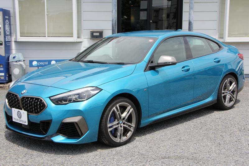 BMW 2シリーズ M235i Xdrive ｸﾞﾗﾝｸｰﾍﾟｾﾚｸﾄP 306馬力 Mｽﾎﾟｰﾂｼｰﾄ 可変ｻｽﾍﾟﾝｼｮﾝ Mｼｰﾄﾍﾞﾙﾄ 希少ｶﾗｰ LEDﾍｯﾄﾞﾗｲﾄ BMWﾗｲﾌﾞｺｯｸﾋﾟｯﾄ 追従ACC ﾀｯﾁ画面HDDﾅﾋﾞPｱｼｽﾄ Hi-fiｽﾋﾟｰｶｰ 後退ｱｼｽﾄ ｽﾏｰﾄｷｰ 2年保証