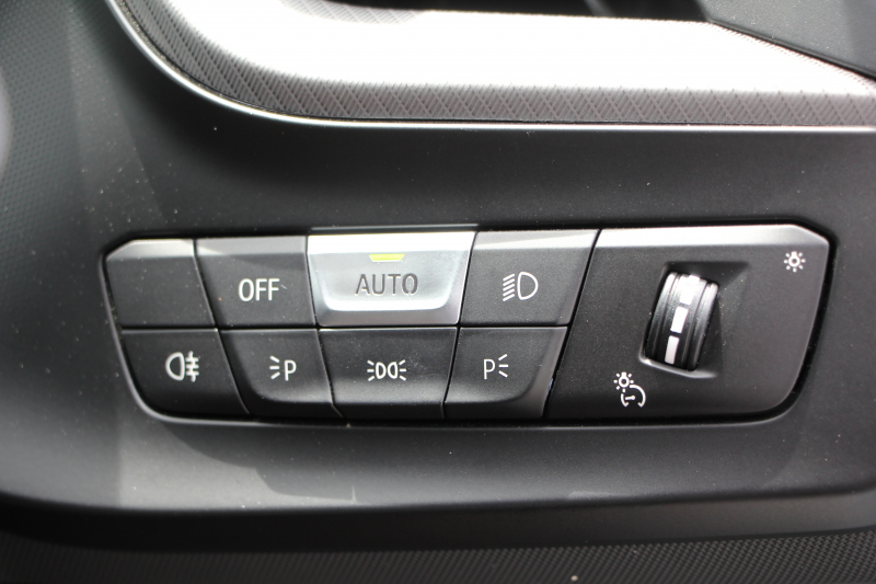 BMW 2シリーズ M235i Xdrive ｸﾞﾗﾝｸｰﾍﾟｾﾚｸﾄP 306馬力 Mｽﾎﾟｰﾂｼｰﾄ 可変ｻｽﾍﾟﾝｼｮﾝ Mｼｰﾄﾍﾞﾙﾄ 希少ｶﾗｰ LEDﾍｯﾄﾞﾗｲﾄ BMWﾗｲﾌﾞｺｯｸﾋﾟｯﾄ 追従ACC ﾀｯﾁ画面HDDﾅﾋﾞPｱｼｽﾄ Hi-fiｽﾋﾟｰｶｰ 後退ｱｼｽﾄ ｽﾏｰﾄｷｰ 2年保証