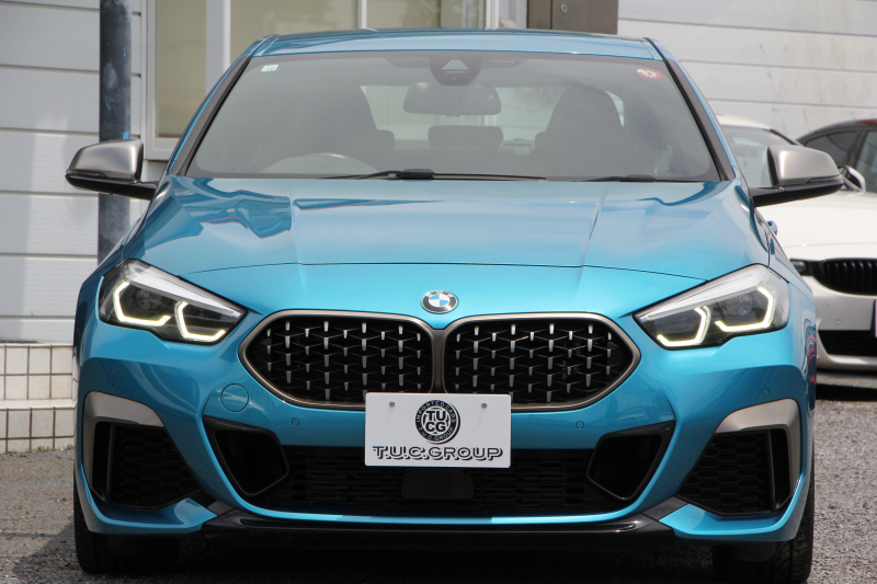 BMW 2シリーズ M235i Xdrive ｸﾞﾗﾝｸｰﾍﾟｾﾚｸﾄP 306馬力 Mｽﾎﾟｰﾂｼｰﾄ 可変ｻｽﾍﾟﾝｼｮﾝ Mｼｰﾄﾍﾞﾙﾄ 希少ｶﾗｰ LEDﾍｯﾄﾞﾗｲﾄ BMWﾗｲﾌﾞｺｯｸﾋﾟｯﾄ 追従ACC ﾀｯﾁ画面HDDﾅﾋﾞPｱｼｽﾄ Hi-fiｽﾋﾟｰｶｰ 後退ｱｼｽﾄ ｽﾏｰﾄｷｰ 2年保証