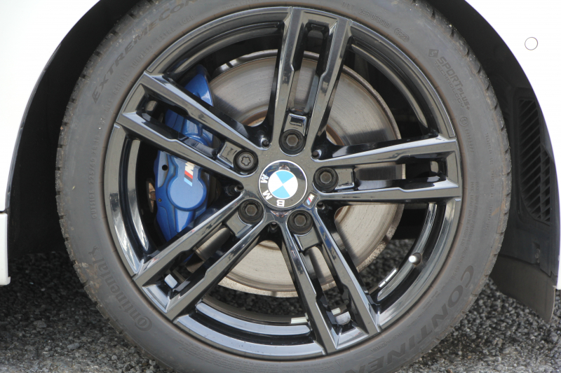 BMW 2シリーズ M240i ｸｰﾍﾟ後期LCI 直6ﾀｰﾎﾞB58ｴﾝｼﾞﾝ 340馬力 LEDﾍｯﾄﾞﾗｲﾄ&ﾃｰﾙ 追従ACC ｱﾀﾞﾌﾟﾃｨﾌﾞMｻｽ ﾀｯﾁ画面HDDﾅﾋﾞPｱｼｽﾄ Bｶﾒﾗ NEWﾙｰﾑﾐﾗｰ&ﾒｰﾀｰ ｼｰﾄﾋｰﾀｰ 8速AT 衝突軽減ﾌﾞﾚｰｷ 車線逸脱警告 歩行者警告 2年保証