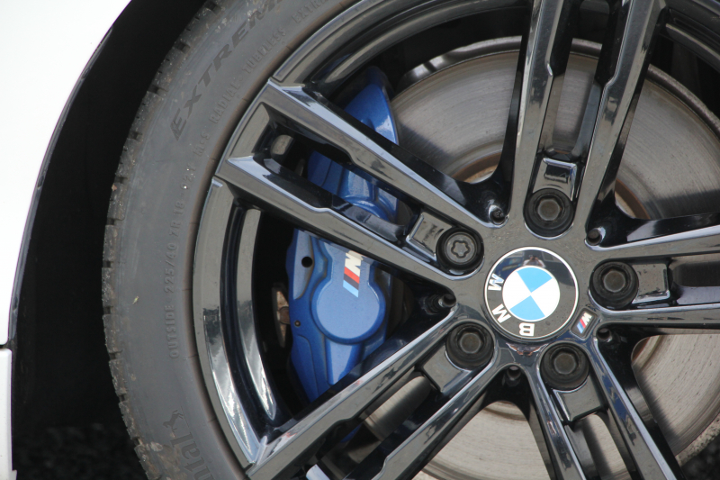 BMW 2シリーズ M240i ｸｰﾍﾟ後期LCI 直6ﾀｰﾎﾞB58ｴﾝｼﾞﾝ 340馬力 LEDﾍｯﾄﾞﾗｲﾄ&ﾃｰﾙ 追従ACC ｱﾀﾞﾌﾟﾃｨﾌﾞMｻｽ ﾀｯﾁ画面HDDﾅﾋﾞPｱｼｽﾄ Bｶﾒﾗ NEWﾙｰﾑﾐﾗｰ&ﾒｰﾀｰ ｼｰﾄﾋｰﾀｰ 8速AT 衝突軽減ﾌﾞﾚｰｷ 車線逸脱警告 歩行者警告 2年保証