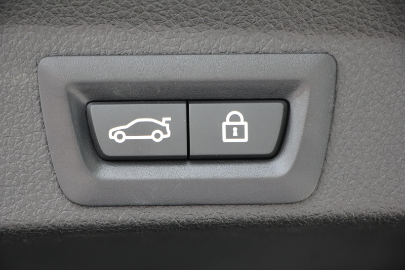 BMW 4シリーズ 420i ｸﾞﾗﾝｸｰﾍﾟMｽﾎﾟｰﾂ 最終ﾓﾃﾞﾙ ﾋｰﾀｰ赤革 ﾀｯﾁ画面HDDﾅﾋﾞﾌﾙｾｸﾞTV 液晶ﾒｰﾀｰ Pｱｼｽﾄ TOPﾋﾞｭｰｶﾒﾗ ｻｲﾄﾞｶﾒﾗ 追従ACC ﾚｰﾝﾁｪﾝｼﾞ警告 LEDﾍｯﾄﾞﾗｲﾄ&ﾃｰﾙ 電動ﾄﾗﾝｸ ｽﾏｰﾄｷｰ Bluetooth接続 2年保証