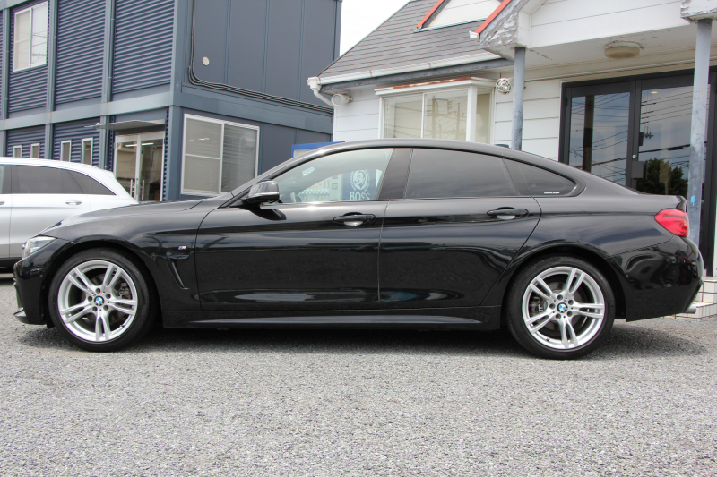 BMW 4シリーズ 420i ｸﾞﾗﾝｸｰﾍﾟMｽﾎﾟｰﾂ 最終ﾓﾃﾞﾙ ﾋｰﾀｰ赤革 ﾀｯﾁ画面HDDﾅﾋﾞﾌﾙｾｸﾞTV 液晶ﾒｰﾀｰ Pｱｼｽﾄ TOPﾋﾞｭｰｶﾒﾗ ｻｲﾄﾞｶﾒﾗ 追従ACC ﾚｰﾝﾁｪﾝｼﾞ警告 LEDﾍｯﾄﾞﾗｲﾄ&ﾃｰﾙ 電動ﾄﾗﾝｸ ｽﾏｰﾄｷｰ Bluetooth接続 2年保証