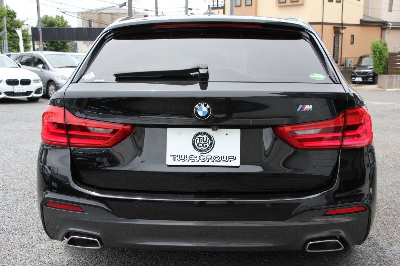 BMW 5シリーズ 523d ﾂｰﾘﾝｸﾞｴﾃﾞｨｼｮﾝﾐｯｼｮﾝｲﾝﾎﾟｯｼﾌﾞﾙ 特別仕様車 HUD ﾊｰﾏﾝｶｰﾄﾞﾝ 専用ﾌﾞﾗｯｸ19AW 追従ACC ｽﾃｱﾘﾝｸﾞｻﾎﾟｰﾄ LEDﾍｯﾄﾞﾗｲﾄ ｵｰﾄﾊｲﾋﾞｰﾑ ﾀｯﾁ画面HDDﾅﾋﾞTV 360度ﾊﾟﾉﾗﾏｶﾒﾗ Pｱｼｽﾄﾌﾟﾗｽ 電動ﾄﾗﾝｸ ｽﾏｰﾄｷｰ 2年保証