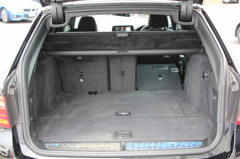 BMW 5シリーズ 523d ﾂｰﾘﾝｸﾞｴﾃﾞｨｼｮﾝﾐｯｼｮﾝｲﾝﾎﾟｯｼﾌﾞﾙ 特別仕様車 HUD ﾊｰﾏﾝｶｰﾄﾞﾝ 専用ﾌﾞﾗｯｸ19AW 追従ACC ｽﾃｱﾘﾝｸﾞｻﾎﾟｰﾄ LEDﾍｯﾄﾞﾗｲﾄ ｵｰﾄﾊｲﾋﾞｰﾑ ﾀｯﾁ画面HDDﾅﾋﾞTV 360度ﾊﾟﾉﾗﾏｶﾒﾗ Pｱｼｽﾄﾌﾟﾗｽ 電動ﾄﾗﾝｸ ｽﾏｰﾄｷｰ 2年保証