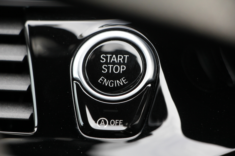 BMW 5シリーズ 523d ﾂｰﾘﾝｸﾞｴﾃﾞｨｼｮﾝﾐｯｼｮﾝｲﾝﾎﾟｯｼﾌﾞﾙ 特別仕様車 HUD ﾊｰﾏﾝｶｰﾄﾞﾝ 専用ﾌﾞﾗｯｸ19AW 追従ACC ｽﾃｱﾘﾝｸﾞｻﾎﾟｰﾄ LEDﾍｯﾄﾞﾗｲﾄ ｵｰﾄﾊｲﾋﾞｰﾑ ﾀｯﾁ画面HDDﾅﾋﾞTV 360度ﾊﾟﾉﾗﾏｶﾒﾗ Pｱｼｽﾄﾌﾟﾗｽ 電動ﾄﾗﾝｸ ｽﾏｰﾄｷｰ 2年保証