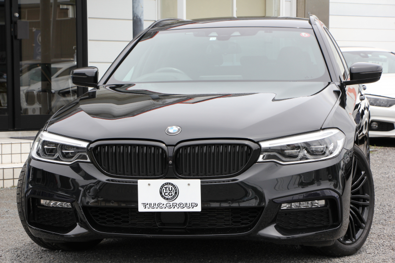 BMW 5シリーズ 523d ﾂｰﾘﾝｸﾞｴﾃﾞｨｼｮﾝﾐｯｼｮﾝｲﾝﾎﾟｯｼﾌﾞﾙ 特別仕様車 HUD ﾊｰﾏﾝｶｰﾄﾞﾝ 専用ﾌﾞﾗｯｸ19AW 追従ACC ｽﾃｱﾘﾝｸﾞｻﾎﾟｰﾄ LEDﾍｯﾄﾞﾗｲﾄ ｵｰﾄﾊｲﾋﾞｰﾑ ﾀｯﾁ画面HDDﾅﾋﾞTV 360度ﾊﾟﾉﾗﾏｶﾒﾗ Pｱｼｽﾄﾌﾟﾗｽ 電動ﾄﾗﾝｸ ｽﾏｰﾄｷｰ 2年保証