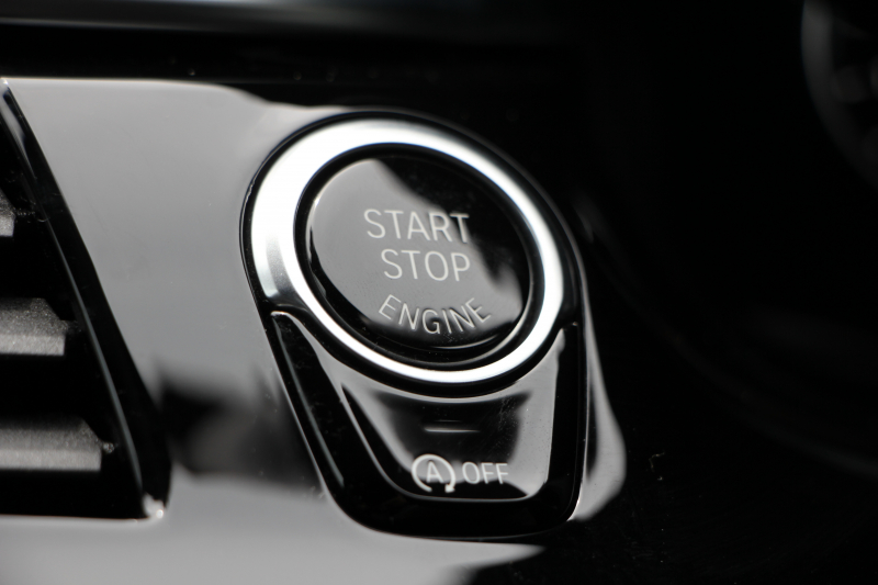 BMW 5シリーズ 523i ｴﾃﾞｨｼｮﾝﾐｯｼｮﾝｲﾝﾎﾟｯｼﾌﾞﾙ 特別仕様車 HUD ﾊｰﾏﾝｶｰﾄﾞﾝ 専用ﾌﾞﾗｯｸAW 追従ACC ｽﾃｱﾘﾝｸﾞｻﾎﾟｰﾄ LEDﾍｯﾄﾞﾗｲﾄ ｵｰﾄﾊｲﾋﾞｰﾑ ﾀｯﾁ画面HDDﾅﾋﾞTV 360度ﾊﾟﾉﾗﾏｶﾒﾗ Pｱｼｽﾄﾌﾟﾗｽ 電動ﾄﾗﾝｸ ｽﾏｰﾄｷｰ 2年保証