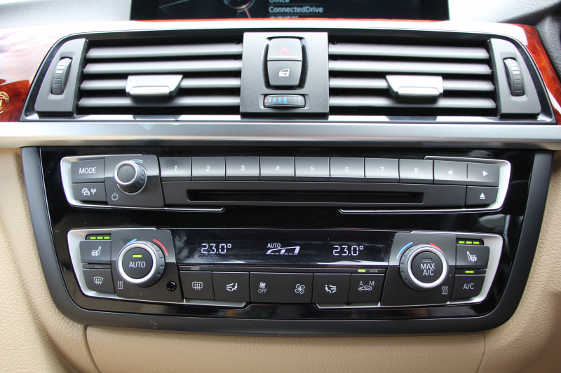 BMW 4シリーズ 428i ｸﾞﾗﾝｸｰﾍﾟMｽﾎﾟｰﾂ ﾌｧｽﾄﾄﾗｯｸﾊﾟｯｹｰｼﾞ高出力 245馬力 ｻﾝﾙｰﾌ LEDﾍｯﾄﾞﾗｲﾄ 可変Mｻｽ 19AW Mｽﾎﾟｰﾂﾌﾞﾚｰｷ 追従ACC HUD ﾍﾞｰｼﾞｭ革 ｼｰﾄﾋｰﾀｰ 衝突軽減ﾌﾞﾚｰｷ 車線逸脱警告 歩行者警告 HDDﾅﾋﾞTV 電動ﾄﾗﾝｸ ｽﾏｰﾄｷｰ 2年保証