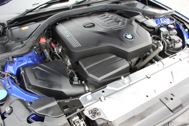 BMW 3シリーズ 330i Mｽﾎﾟｰﾂ ﾃﾞﾋﾞｭｰ&ｺﾝﾌｫｰﾄP 1ｵｰﾅ 高出力 258馬力 高出力 HUD ﾋｰﾀｰ黒革 LEDﾍｯﾄﾞﾗｲﾄ ｵｰﾄﾊｲﾋﾞｰﾑ ﾗｲﾌﾞｺｯｸﾋﾟｯﾄﾞ360度ｶﾒﾗ Applecarplay 追従ACC ｽﾃｱﾘﾝｸﾞｻﾎﾟｰﾄ ﾀｯﾁﾊﾟﾈﾙHDDﾅﾋﾞﾜｲﾔﾚｽ充電 19AW Mｽﾎﾟｰﾂﾌﾞﾚｰｷ Hi-fiｽﾋﾟｰｶｰ 2年保証