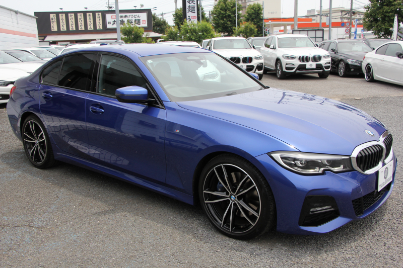 BMW 3シリーズ 330i Mｽﾎﾟｰﾂ ﾃﾞﾋﾞｭｰ&ｺﾝﾌｫｰﾄP 1ｵｰﾅ 高出力 258馬力 高出力 HUD ﾋｰﾀｰ黒革 LEDﾍｯﾄﾞﾗｲﾄ ｵｰﾄﾊｲﾋﾞｰﾑ ﾗｲﾌﾞｺｯｸﾋﾟｯﾄﾞ360度ｶﾒﾗ Applecarplay 追従ACC ｽﾃｱﾘﾝｸﾞｻﾎﾟｰﾄ ﾀｯﾁﾊﾟﾈﾙHDDﾅﾋﾞﾜｲﾔﾚｽ充電 19AW Mｽﾎﾟｰﾂﾌﾞﾚｰｷ Hi-fiｽﾋﾟｰｶｰ 2年保証