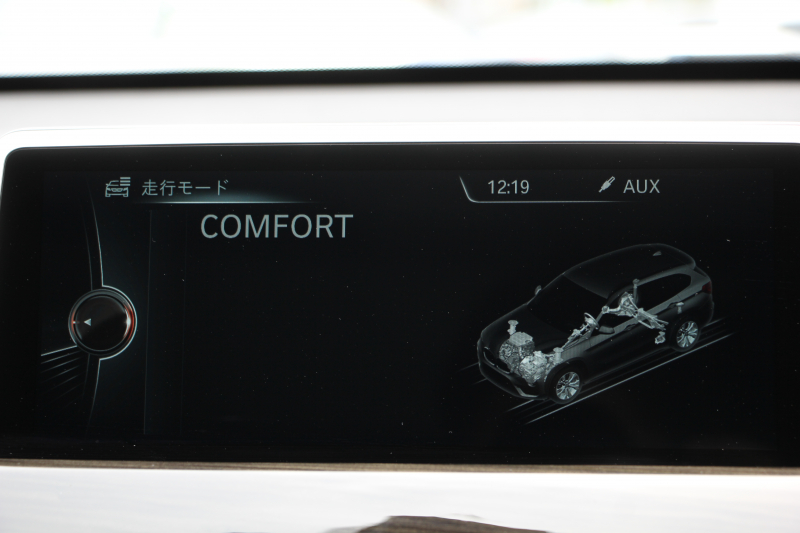 BMW X1 Xdrive18d Xﾗｲﾝ ﾊｲﾗｲﾝ 真珠色 ｱﾄﾞﾊﾞﾝｽﾄﾞｱｸﾃｨﾌﾞｾｰﾌﾃｨP ﾊﾟﾉﾗﾏｻﾝﾙｰﾌ ｺﾝﾌｫｰﾄP 追従ACC HUD ﾋｰﾀｰ黒革 電動ｼｰﾄ ﾌﾙｾｸﾞTV LEDﾍｯﾄﾞﾗｲﾄ HDDﾅﾋﾞBluetooth接続 Bｶﾒﾗ 電動ﾄﾗﾝｸ 衝突軽減ﾌﾞﾚｰｷ 車線逸脱警告 歩行者警告 Pｱｼｽﾄ 2年保証