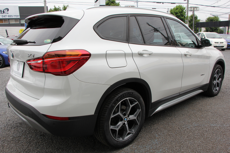 BMW X1 Xdrive18d Xﾗｲﾝ ﾊｲﾗｲﾝ 真珠色 ｱﾄﾞﾊﾞﾝｽﾄﾞｱｸﾃｨﾌﾞｾｰﾌﾃｨP ﾊﾟﾉﾗﾏｻﾝﾙｰﾌ ｺﾝﾌｫｰﾄP 追従ACC HUD ﾋｰﾀｰ黒革 電動ｼｰﾄ ﾌﾙｾｸﾞTV LEDﾍｯﾄﾞﾗｲﾄ HDDﾅﾋﾞBluetooth接続 Bｶﾒﾗ 電動ﾄﾗﾝｸ 衝突軽減ﾌﾞﾚｰｷ 車線逸脱警告 歩行者警告 Pｱｼｽﾄ 2年保証