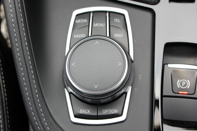 BMW X1 Xdrive18d Xﾗｲﾝ ﾊｲﾗｲﾝ 真珠色 ｱﾄﾞﾊﾞﾝｽﾄﾞｱｸﾃｨﾌﾞｾｰﾌﾃｨP ﾊﾟﾉﾗﾏｻﾝﾙｰﾌ ｺﾝﾌｫｰﾄP 追従ACC HUD ﾋｰﾀｰ黒革 電動ｼｰﾄ ﾌﾙｾｸﾞTV LEDﾍｯﾄﾞﾗｲﾄ HDDﾅﾋﾞBluetooth接続 Bｶﾒﾗ 電動ﾄﾗﾝｸ 衝突軽減ﾌﾞﾚｰｷ 車線逸脱警告 歩行者警告 Pｱｼｽﾄ 2年保証