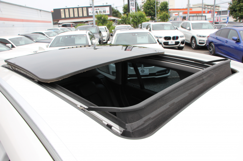 BMW X1 Xdrive18d Xﾗｲﾝ ﾊｲﾗｲﾝ 真珠色 ｱﾄﾞﾊﾞﾝｽﾄﾞｱｸﾃｨﾌﾞｾｰﾌﾃｨP ﾊﾟﾉﾗﾏｻﾝﾙｰﾌ ｺﾝﾌｫｰﾄP 追従ACC HUD ﾋｰﾀｰ黒革 電動ｼｰﾄ ﾌﾙｾｸﾞTV LEDﾍｯﾄﾞﾗｲﾄ HDDﾅﾋﾞBluetooth接続 Bｶﾒﾗ 電動ﾄﾗﾝｸ 衝突軽減ﾌﾞﾚｰｷ 車線逸脱警告 歩行者警告 Pｱｼｽﾄ 2年保証