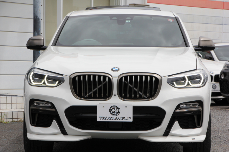 BMW X4 M40i 直6ﾀｰﾎﾞ360馬力 ﾊﾟﾉﾗﾏｻﾝﾙｰﾌ ﾓｶﾚｻﾞｰ 全ﾋｰﾀｰ ACｼｭﾆｯﾂｧｰｴｱﾛ 可変Mｻｽ 専用ﾃﾞﾌ 21AW LEDﾍｯﾄﾞﾗｲﾄ 追従ACC HUD ｽﾃｱﾘﾝｸﾞｻﾎﾟｰﾄ ﾀｯﾁ画面HDDﾅﾋﾞTV 360度ﾊﾟﾉﾗﾏｶﾒﾗ PDC緊急ﾌﾞﾚｰｷ Hifiｽﾋﾟｰｶｰ 置くだけ充電 2年保証