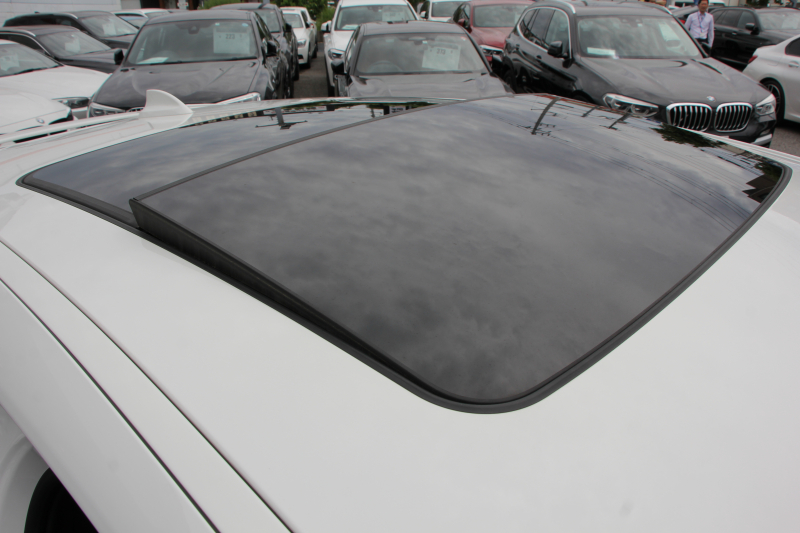 BMW X4 M40i 直6ﾀｰﾎﾞ360馬力 ﾊﾟﾉﾗﾏｻﾝﾙｰﾌ ﾓｶﾚｻﾞｰ 全ﾋｰﾀｰ ACｼｭﾆｯﾂｧｰｴｱﾛ 可変Mｻｽ 専用ﾃﾞﾌ 21AW LEDﾍｯﾄﾞﾗｲﾄ 追従ACC HUD ｽﾃｱﾘﾝｸﾞｻﾎﾟｰﾄ ﾀｯﾁ画面HDDﾅﾋﾞTV 360度ﾊﾟﾉﾗﾏｶﾒﾗ PDC緊急ﾌﾞﾚｰｷ Hifiｽﾋﾟｰｶｰ 置くだけ充電 2年保証