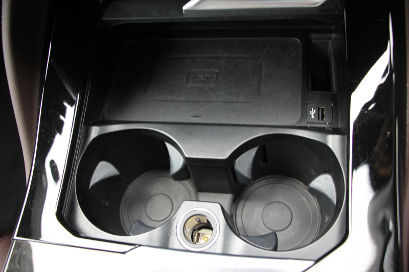 BMW X4 M40i 直6ﾀｰﾎﾞ360馬力 ﾊﾟﾉﾗﾏｻﾝﾙｰﾌ ﾓｶﾚｻﾞｰ 全ﾋｰﾀｰ ACｼｭﾆｯﾂｧｰｴｱﾛ 可変Mｻｽ 専用ﾃﾞﾌ 21AW LEDﾍｯﾄﾞﾗｲﾄ 追従ACC HUD ｽﾃｱﾘﾝｸﾞｻﾎﾟｰﾄ ﾀｯﾁ画面HDDﾅﾋﾞTV 360度ﾊﾟﾉﾗﾏｶﾒﾗ PDC緊急ﾌﾞﾚｰｷ Hifiｽﾋﾟｰｶｰ 置くだけ充電 2年保証