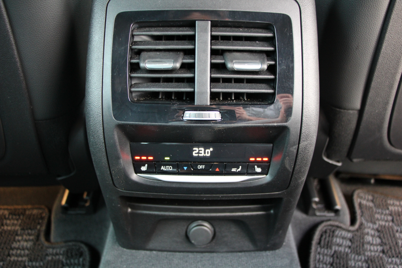 BMW X3 Xdrive20d Mｽﾎﾟｰﾂ ﾊｲﾗｲﾝ 全ﾋｰﾀｰ黒革 HUD 液晶ﾒｰﾀｰ LEDﾍｯﾄﾞﾗｲﾄ ｵｰﾄﾊｲﾋﾞｰﾑ 追従ACC ｽﾃｱﾘﾝｸﾞｻﾎﾟｰﾄ ﾀｯﾁ画面HDDﾅﾋﾞTV 360度ﾊﾟﾉﾗﾏｶﾒﾗ 電動ﾄﾗﾝｸ ﾊﾟﾄﾞﾙｼﾌﾄ Bluetoothｵｰﾃﾞｨｵ 2年保証