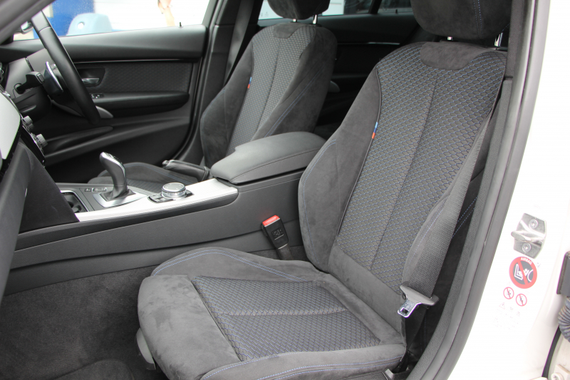 BMW 3シリーズ 320d Mｽﾎﾟｰﾂ 後期 新ｴﾝｼﾞﾝ LEDﾍｯﾄﾞﾗｲﾄ&ﾃｰﾙ 追従ACC ﾚｰﾝﾁｪﾝｼﾞ警告 衝突軽減ﾌﾞﾚｰｷ 車線逸脱警告 歩行者警告 第5世代iﾄﾞﾗｲﾌﾞHDDﾅﾋﾞBｶﾒﾗ ｽﾏｰﾄｷｰ Bluetoothｵｰﾃﾞｨｵ&通話 ﾊﾟﾄﾞﾙｼﾌﾄ 専用ｴｱﾛ 2年保証