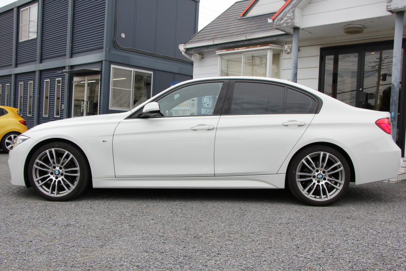 BMW 3シリーズ 320d Mｽﾎﾟｰﾂ 後期 新ｴﾝｼﾞﾝ LEDﾍｯﾄﾞﾗｲﾄ&ﾃｰﾙ 追従ACC ﾚｰﾝﾁｪﾝｼﾞ警告 衝突軽減ﾌﾞﾚｰｷ 車線逸脱警告 歩行者警告 第5世代iﾄﾞﾗｲﾌﾞHDDﾅﾋﾞBｶﾒﾗ ｽﾏｰﾄｷｰ Bluetoothｵｰﾃﾞｨｵ&通話 ﾊﾟﾄﾞﾙｼﾌﾄ 専用ｴｱﾛ 2年保証