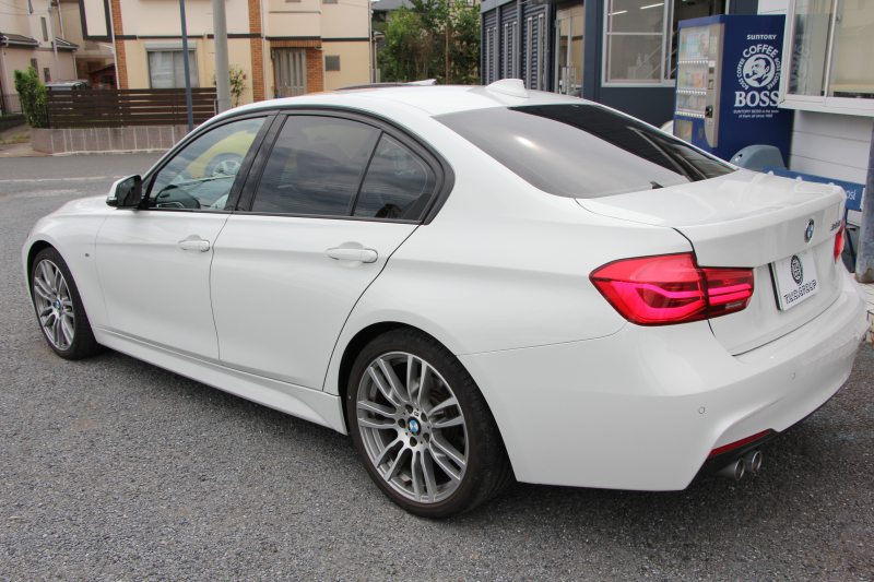 BMW 3シリーズ 320d Mｽﾎﾟｰﾂ 後期 新ｴﾝｼﾞﾝ LEDﾍｯﾄﾞﾗｲﾄ&ﾃｰﾙ 追従ACC ﾚｰﾝﾁｪﾝｼﾞ警告 衝突軽減ﾌﾞﾚｰｷ 車線逸脱警告 歩行者警告 第5世代iﾄﾞﾗｲﾌﾞHDDﾅﾋﾞBｶﾒﾗ ｽﾏｰﾄｷｰ Bluetoothｵｰﾃﾞｨｵ&通話 ﾊﾟﾄﾞﾙｼﾌﾄ 専用ｴｱﾛ 2年保証