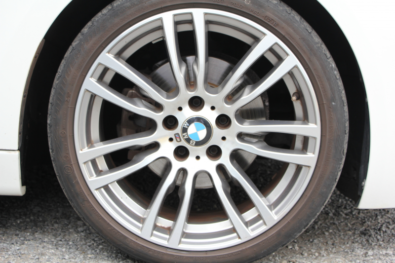 BMW 3シリーズ 320d Mｽﾎﾟｰﾂ 後期 新ｴﾝｼﾞﾝ LEDﾍｯﾄﾞﾗｲﾄ&ﾃｰﾙ 追従ACC ﾚｰﾝﾁｪﾝｼﾞ警告 衝突軽減ﾌﾞﾚｰｷ 車線逸脱警告 歩行者警告 第5世代iﾄﾞﾗｲﾌﾞHDDﾅﾋﾞBｶﾒﾗ ｽﾏｰﾄｷｰ Bluetoothｵｰﾃﾞｨｵ&通話 ﾊﾟﾄﾞﾙｼﾌﾄ 専用ｴｱﾛ 2年保証