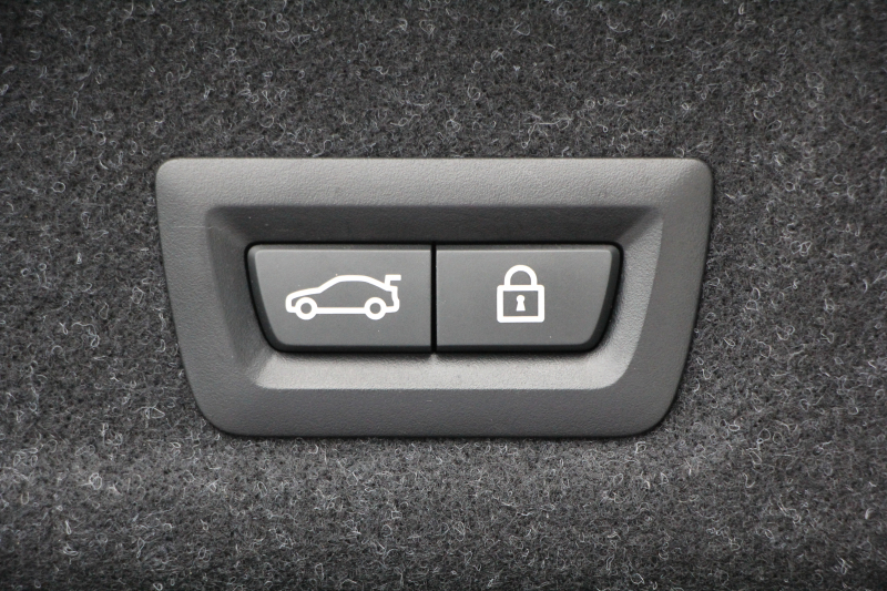 BMW 3シリーズ 320i Mｽﾎﾟｰﾂ ﾊｲﾗｲﾝ ﾌｧｽﾄﾄﾗｯｸP ｺﾝﾌｫ-ﾄP ﾋｰﾀｰ黒革 ｱﾀﾞﾌﾟﾃｨﾌﾞMｻｽ ｼﾞｪｽﾁｬｰｺﾝﾄﾛｰﾙ 電動ﾄﾗﾝｸ 19AW Mｽﾎﾟｰﾂﾌﾞﾚｰｷ LEDﾍｯﾄﾞﾗｲﾄ ｵｰﾄﾊｲﾋﾞｰﾑ 追従ACC ｽﾃｱﾘﾝｸﾞｻﾎﾟｰﾄ ﾀｯﾁ画面ﾅﾋﾞPｱｼｽﾄﾌﾟﾗｽ 360度ｶﾒﾗ 2年保証