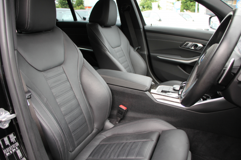 BMW 3シリーズ 320i Mｽﾎﾟｰﾂ ﾊｲﾗｲﾝ ﾌｧｽﾄﾄﾗｯｸP ｺﾝﾌｫ-ﾄP ﾋｰﾀｰ黒革 ｱﾀﾞﾌﾟﾃｨﾌﾞMｻｽ ｼﾞｪｽﾁｬｰｺﾝﾄﾛｰﾙ 電動ﾄﾗﾝｸ 19AW Mｽﾎﾟｰﾂﾌﾞﾚｰｷ LEDﾍｯﾄﾞﾗｲﾄ ｵｰﾄﾊｲﾋﾞｰﾑ 追従ACC ｽﾃｱﾘﾝｸﾞｻﾎﾟｰﾄ ﾀｯﾁ画面ﾅﾋﾞPｱｼｽﾄﾌﾟﾗｽ 360度ｶﾒﾗ 2年保証