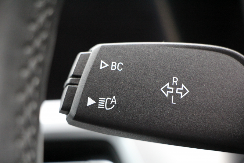 BMW 3シリーズ 320i Mｽﾎﾟｰﾂ ﾊｲﾗｲﾝ ﾌｧｽﾄﾄﾗｯｸP ｺﾝﾌｫ-ﾄP ﾋｰﾀｰ黒革 ｱﾀﾞﾌﾟﾃｨﾌﾞMｻｽ ｼﾞｪｽﾁｬｰｺﾝﾄﾛｰﾙ 電動ﾄﾗﾝｸ 19AW Mｽﾎﾟｰﾂﾌﾞﾚｰｷ LEDﾍｯﾄﾞﾗｲﾄ ｵｰﾄﾊｲﾋﾞｰﾑ 追従ACC ｽﾃｱﾘﾝｸﾞｻﾎﾟｰﾄ ﾀｯﾁ画面ﾅﾋﾞPｱｼｽﾄﾌﾟﾗｽ 360度ｶﾒﾗ 2年保証